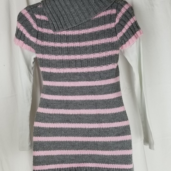 5/$15  Pink and Gray  Large sweater - Picture 3 of 8